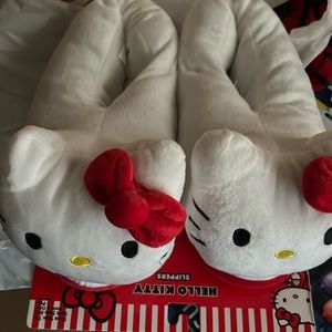 Hello kitty slippers